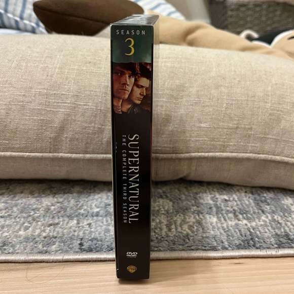 Supernatural: The Complete Third Season (DVD) - Picture 3 of 11